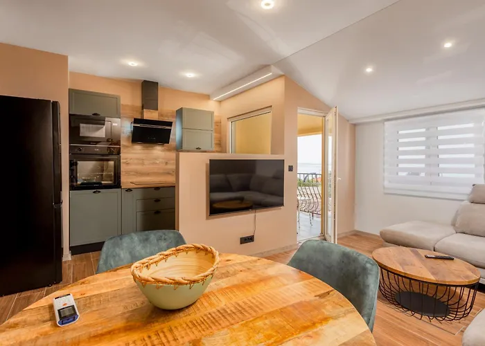 Adastra Apartments With Private Parking And Floor Heating