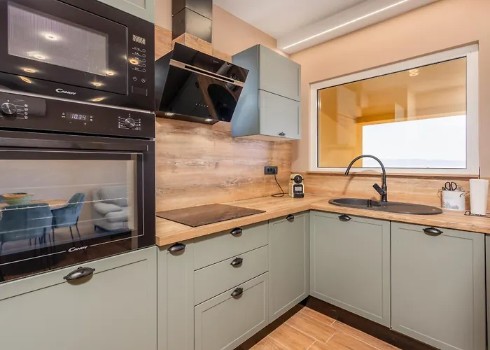 Adastra Apartments With Private Parking And Floor Heating