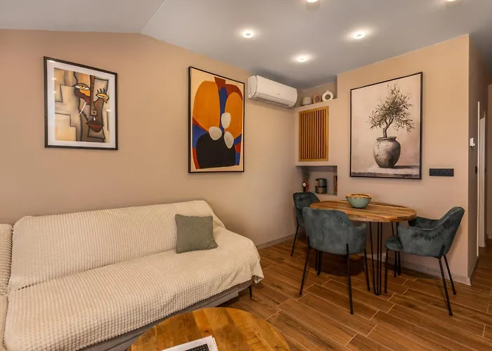 Adastra Apartments With Private Parking And Floor Heating