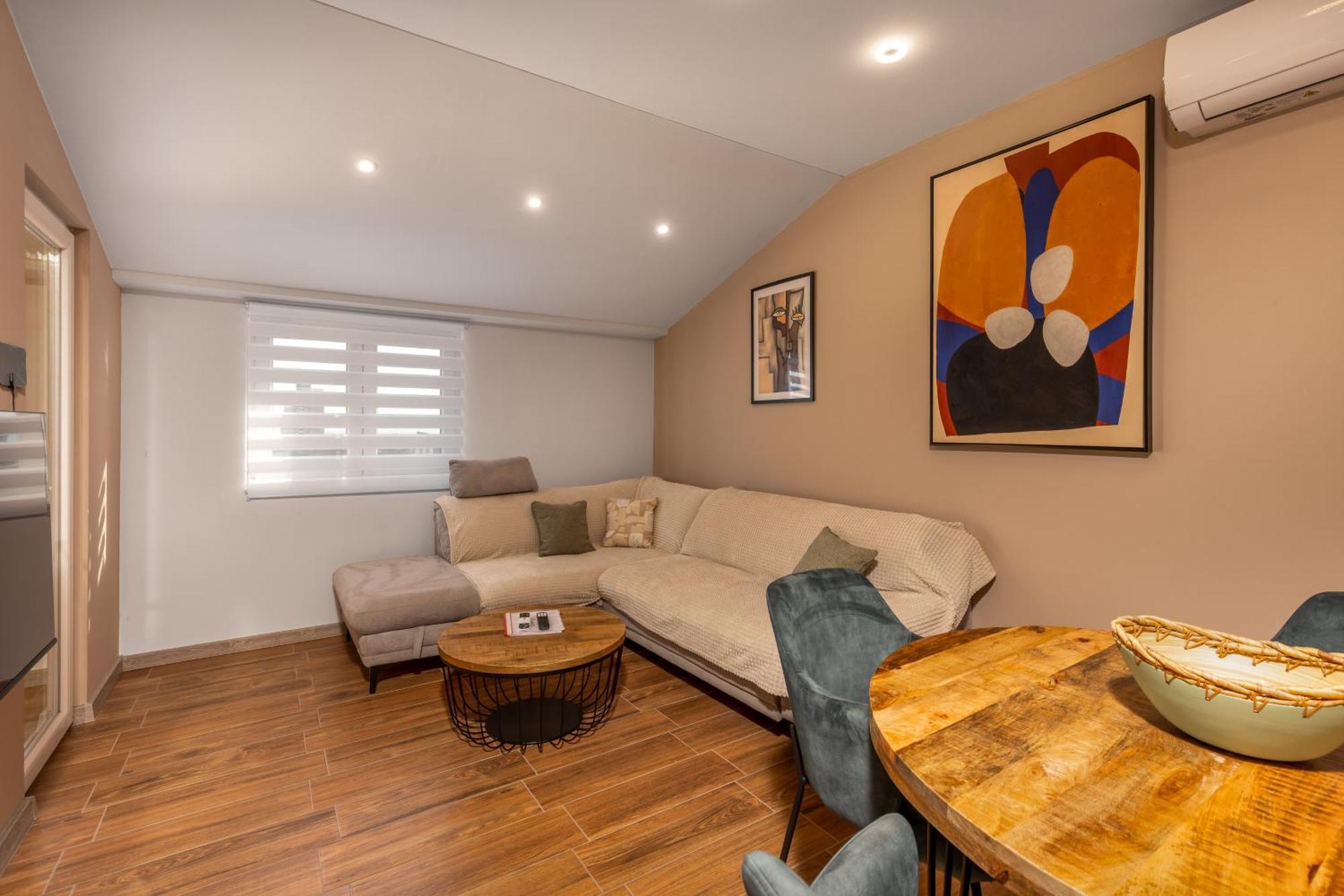 Adastra With Private Parking And Floor Heating Rijeka